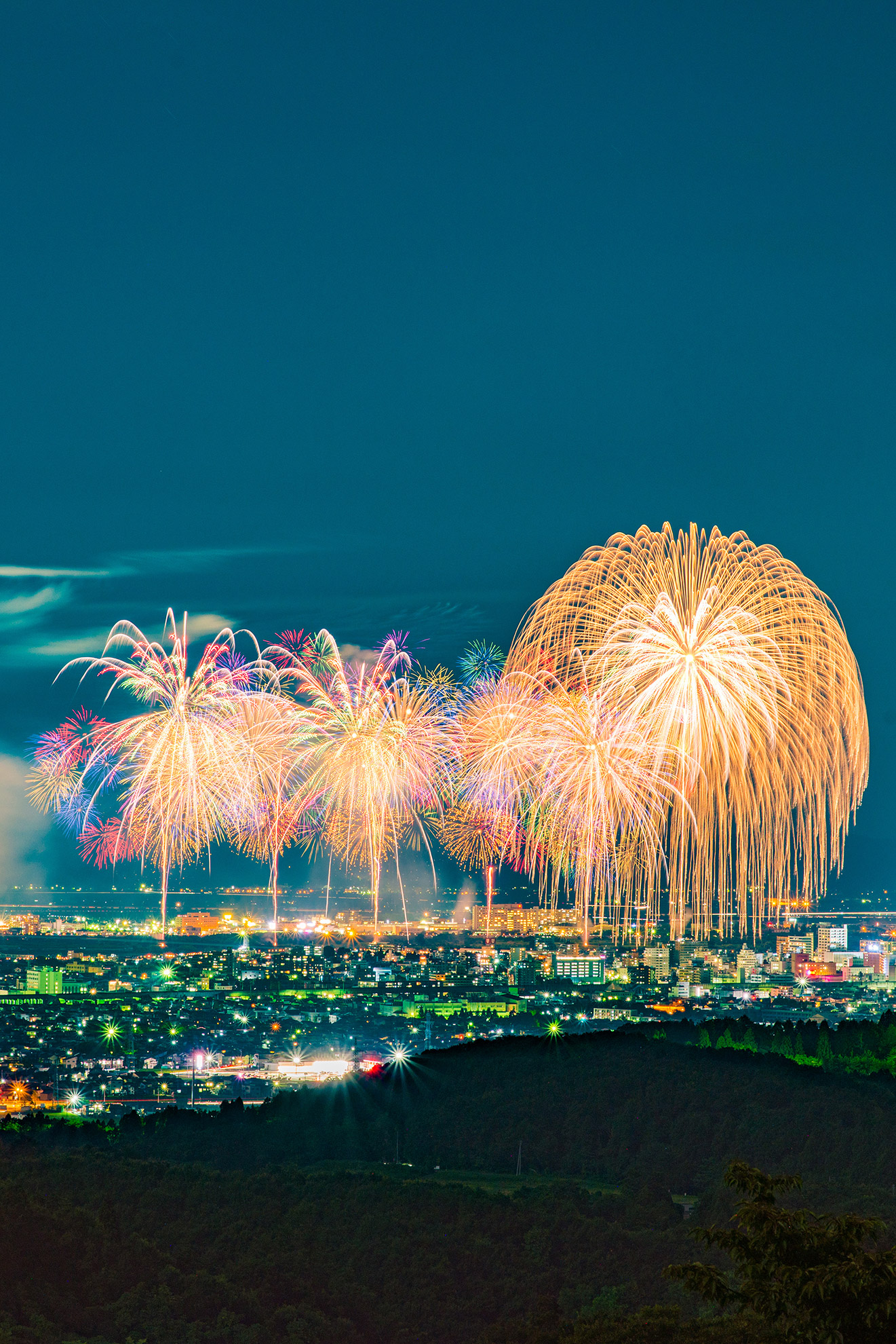 美しい日本三大花火の長岡花火無料フリー写真素材 タビダー