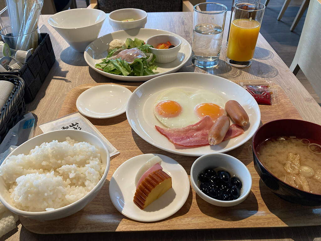 レム東京京橋の朝食（和食）
