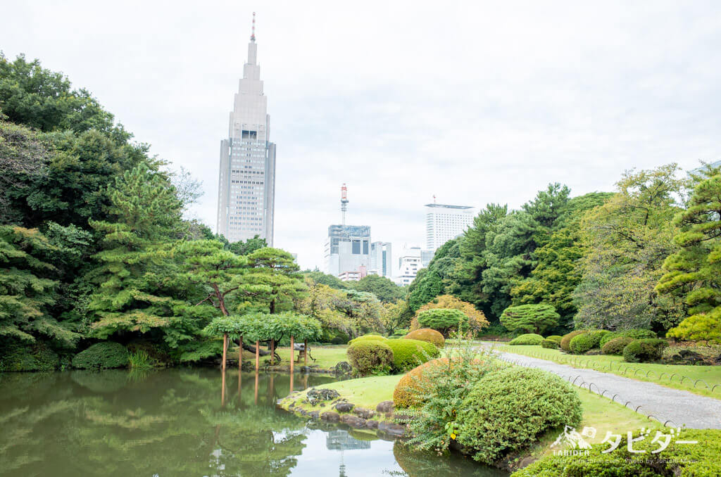 新宿御苑の日本庭園